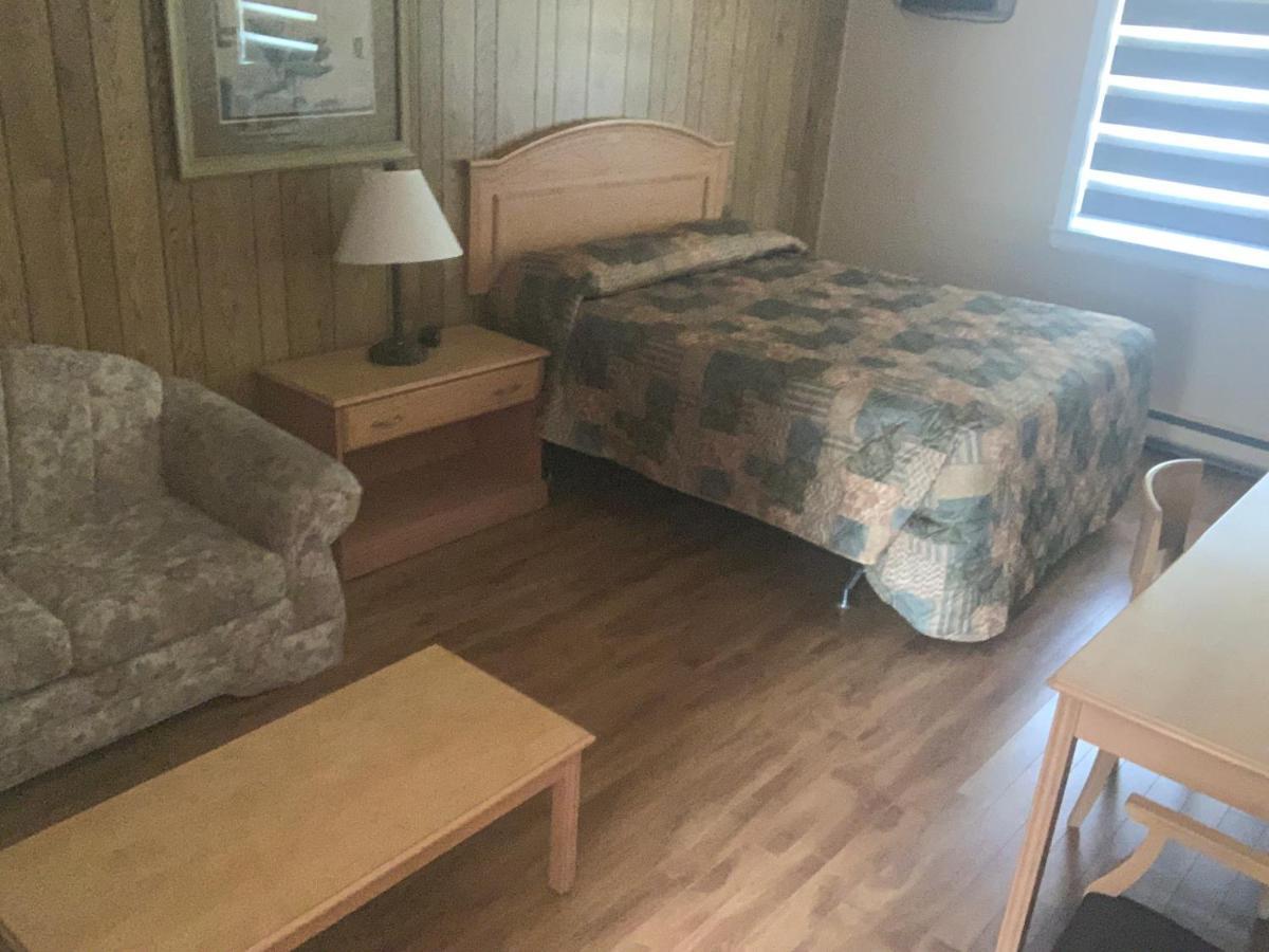 Green View Motel And Rv Park Greenwood Екстер'єр фото