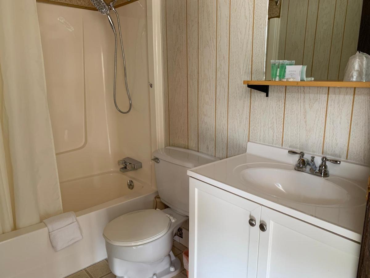 Green View Motel And Rv Park Greenwood Екстер'єр фото