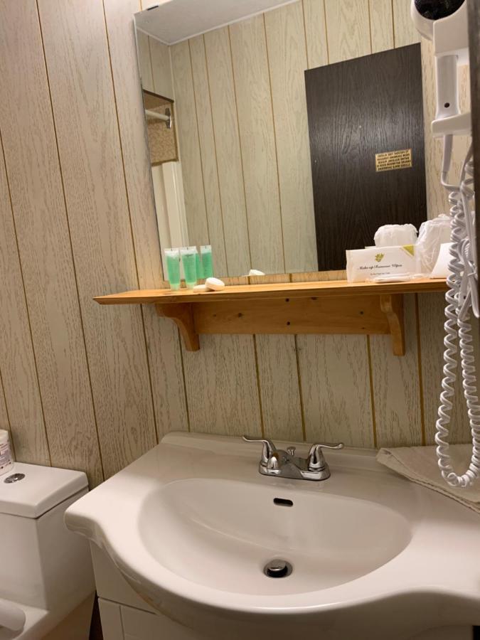 Green View Motel And Rv Park Greenwood Екстер'єр фото