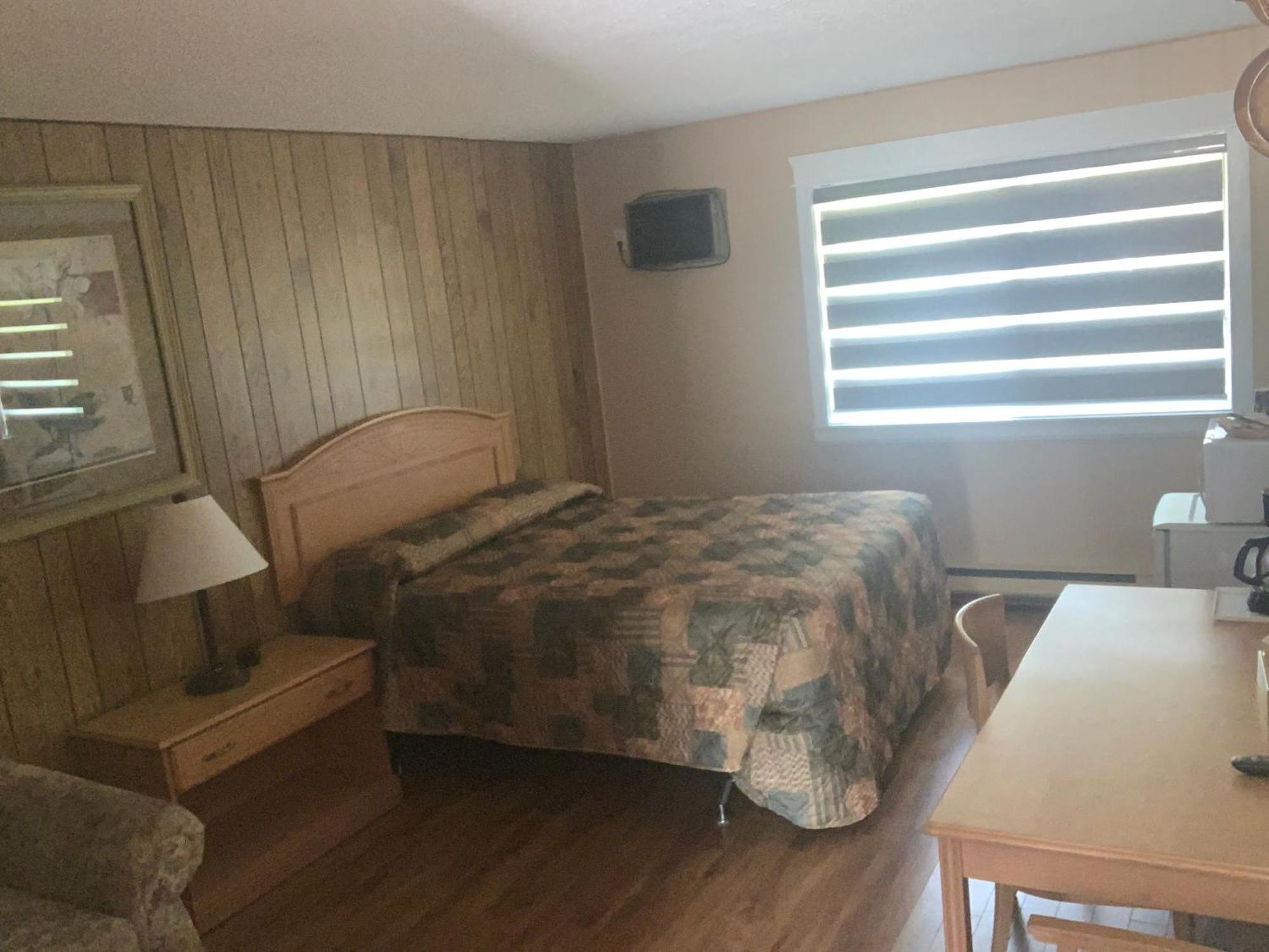 Green View Motel And Rv Park Greenwood Екстер'єр фото