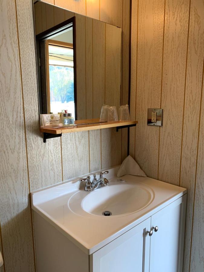 Green View Motel And Rv Park Greenwood Екстер'єр фото