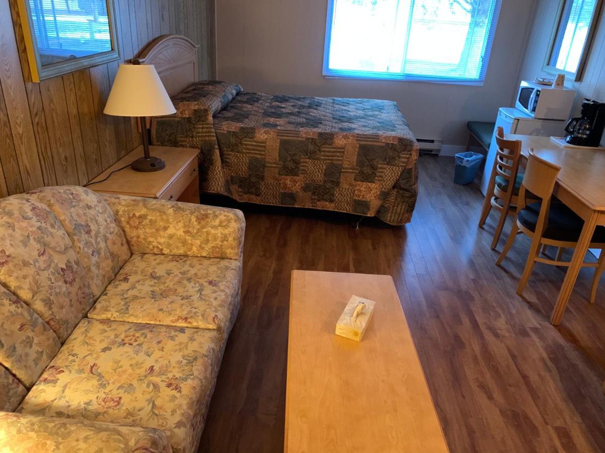 Green View Motel And Rv Park Greenwood Екстер'єр фото